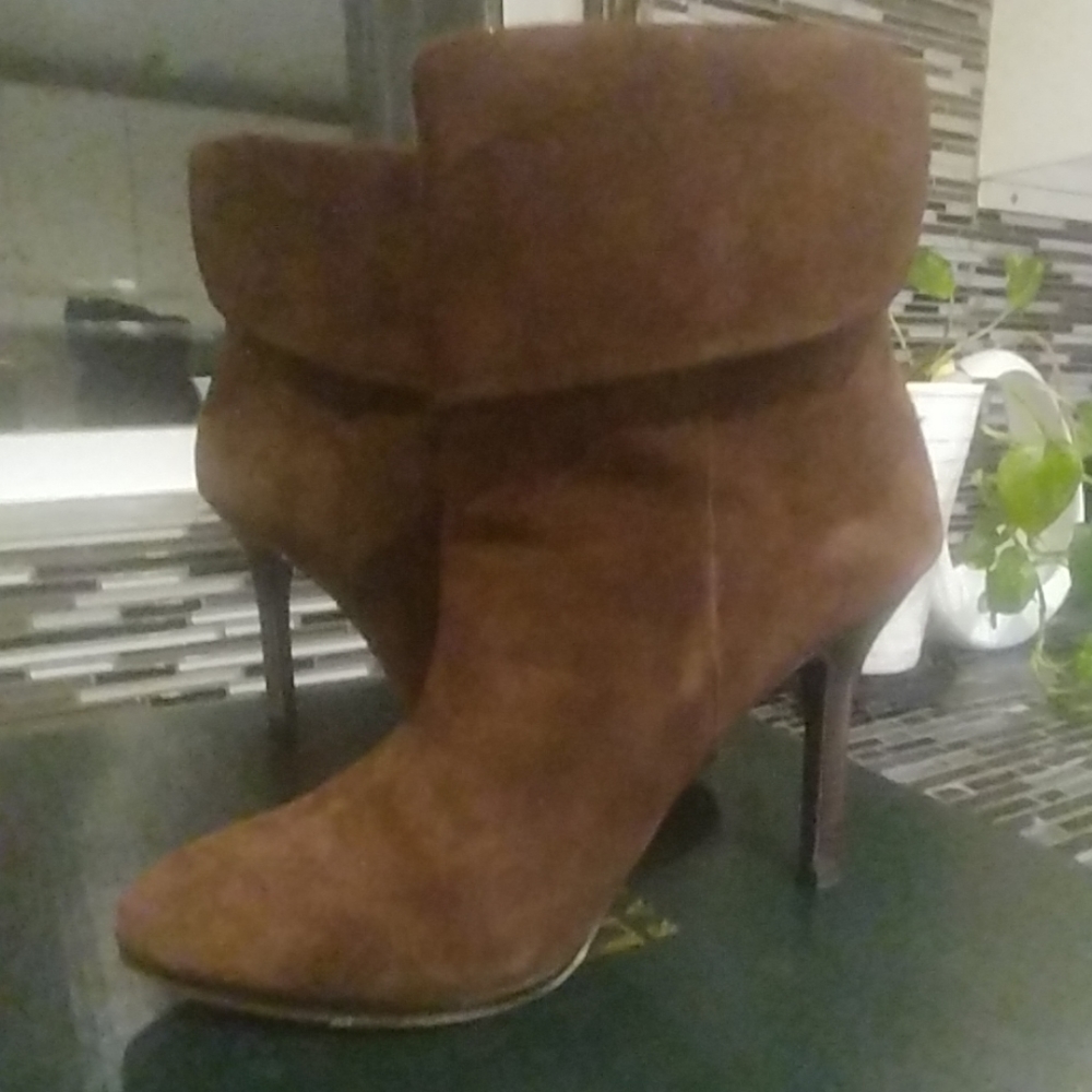 Ralph Lauren dark brown suede boots